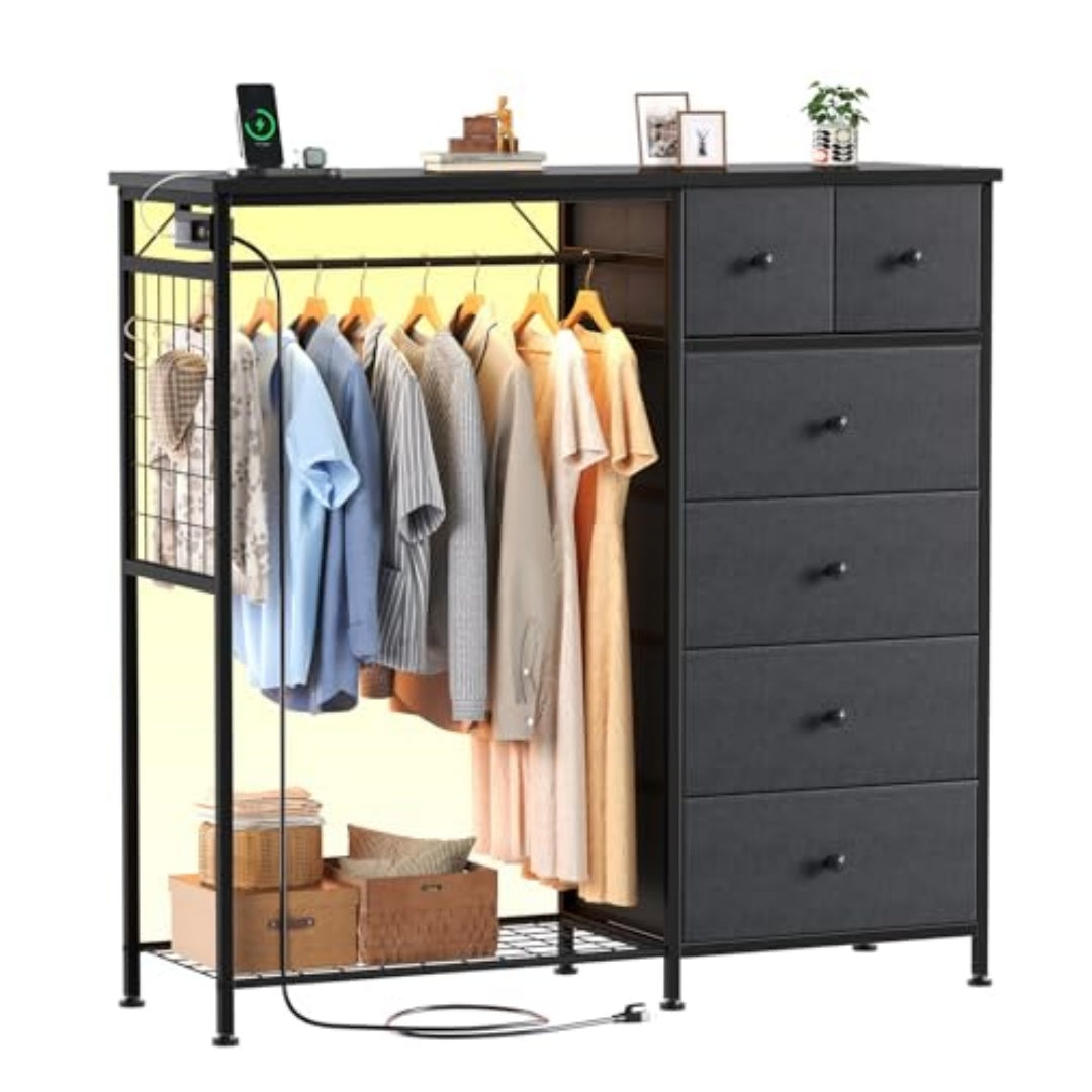 Lockers, Equipped With Hanging Racks And Charging Stations With LED Lights, Fabric Lockers With Shelves And Wooden Roof Panels