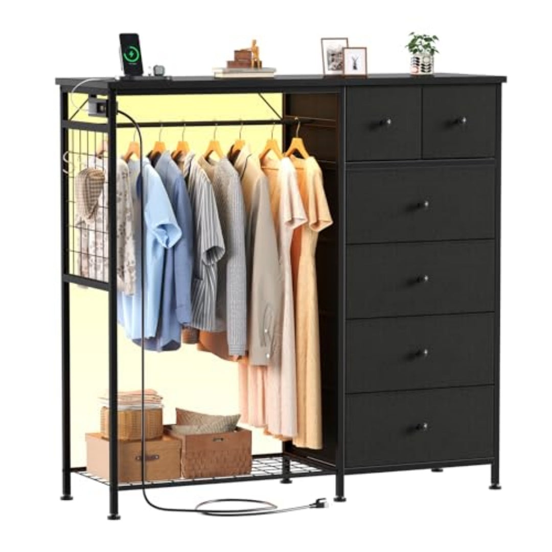 Lockers, Equipped With Hanging Racks And Charging Stations With LED Lights, Fabric Lockers With Shelves And Wooden Roof Panels